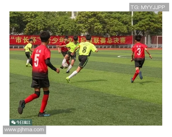 深圳足球队荣登足球节奏排行榜第六名展现强劲实力与潜力