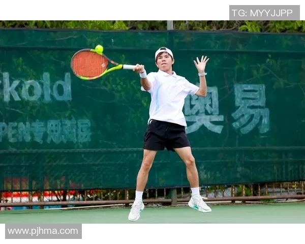 重庆网球队荣登全国网球团队协作排行榜第五名展现团队实力与拼搏精神 重庆网球队荣登全国网球团队协作排行榜第五名展现团队实力与拼搏精神