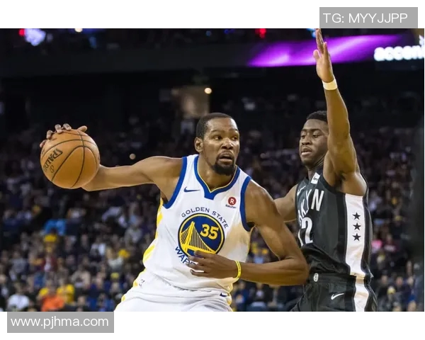 卡里斯勒韦尔在NBA赛季中的表现分析与未来发展潜力探讨 卡里斯勒韦尔在NBA赛季中的表现分析与未来发展潜力探讨