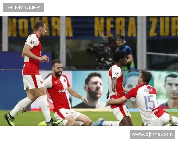 泽尼特与莱红牛激战正酣谁将赢得这场巅峰对决