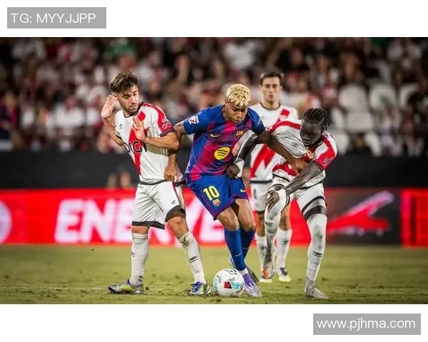 瓦伦西亚主场迎战拉斯帕尔全力争胜展现球队实力与韧性