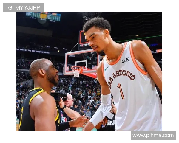 马刺与勇士激战正酣5月13日NBA季后赛精彩对决回顾