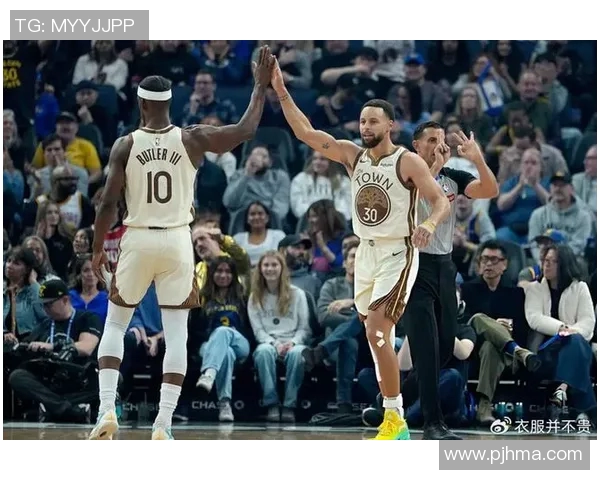 勇士队在主场以122比103战胜国王队展现强大实力和团队默契